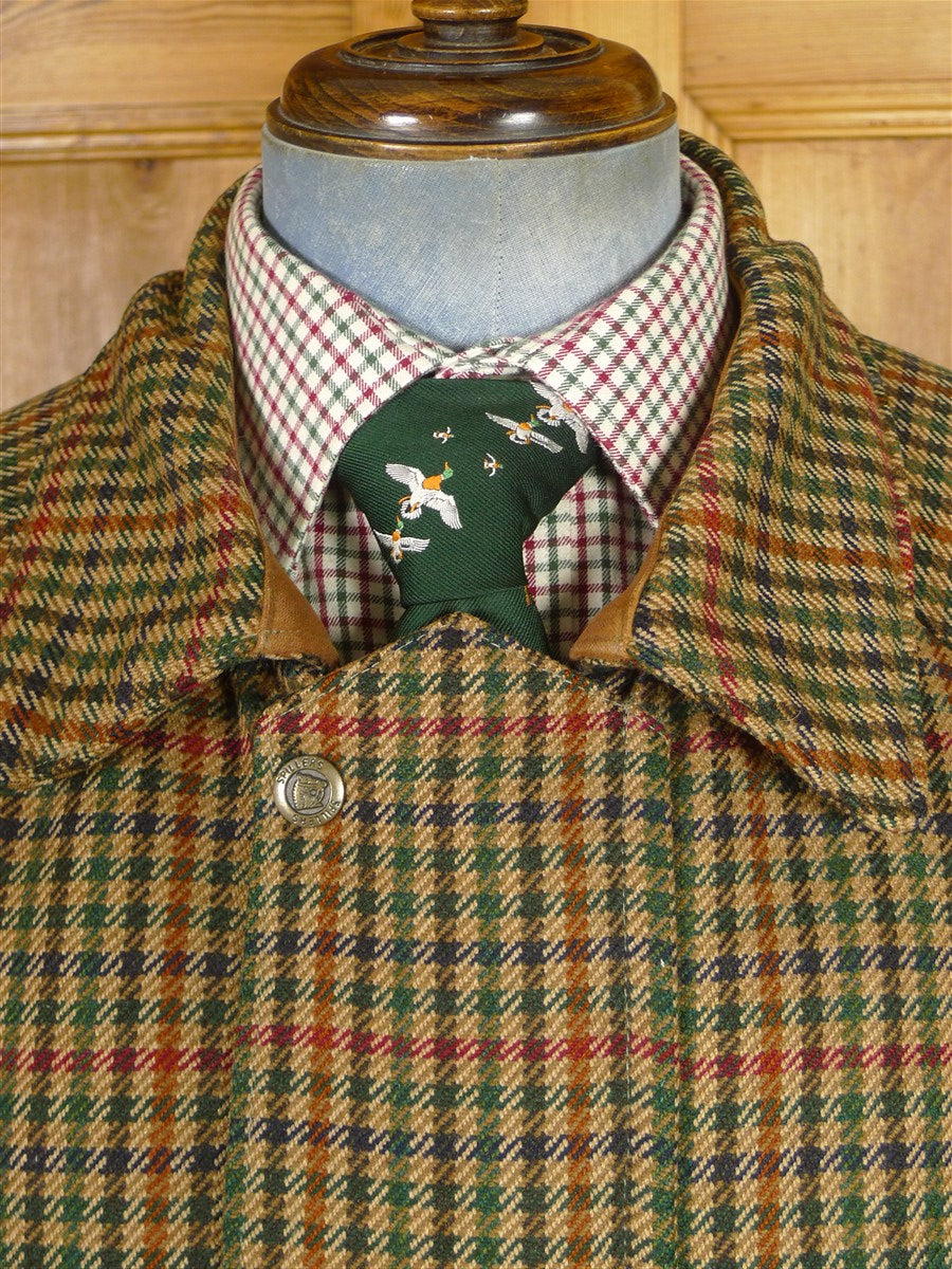 25/1148 superb vintage heavyweight scottish tweed gun check shooting field coat 44-45
