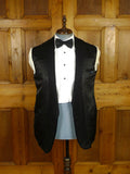 25/1157 beautiful genuine 1960s vintage fortnum & mason black velvet dinner / smoking jacket w/ grosgrain facings 41-42 short to regular