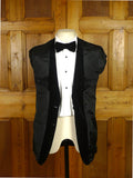 26/0018 wonderful genuine 1970s 1980s vintage black velvet jacket w/ wide peak lapels 36 short to regular