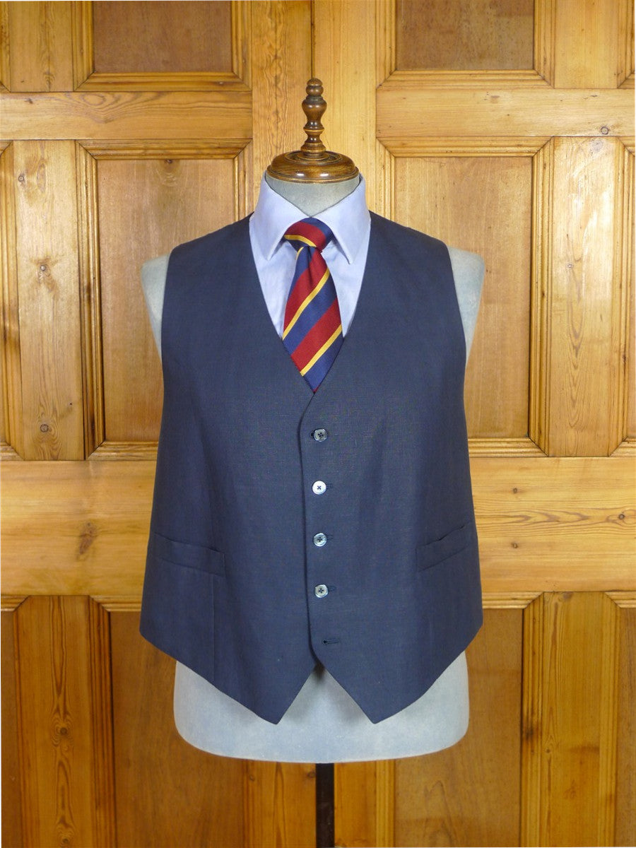 25/1215 immaculate 2015 italian bespoke dark blue 3-piece linen suit w/ mother of pearl buttons 44 regular