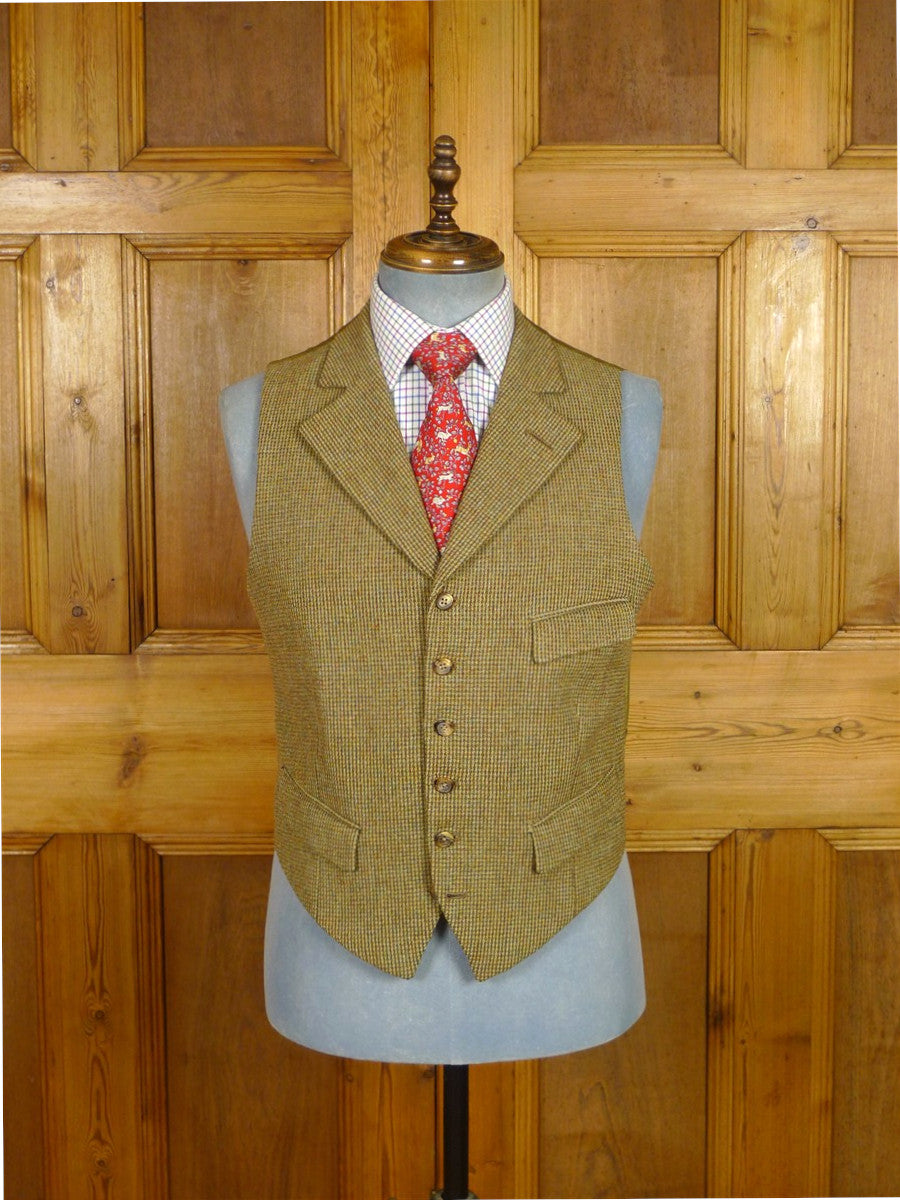 26/0051 vintage bespoke tailored green check tweed country waistcoat w/ lapels 42