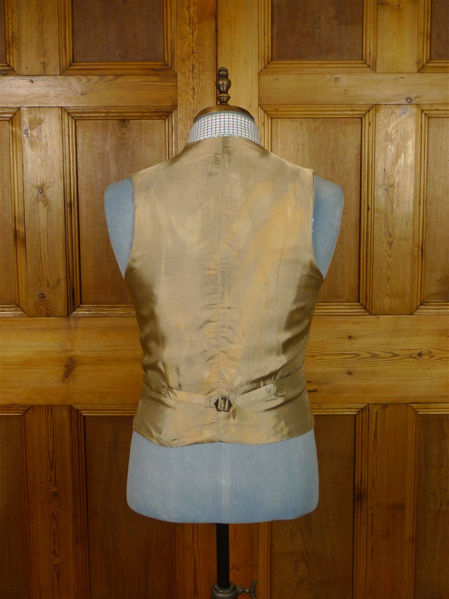 26/0043 vintage british tan brown doeskin wool country waistcoat 39