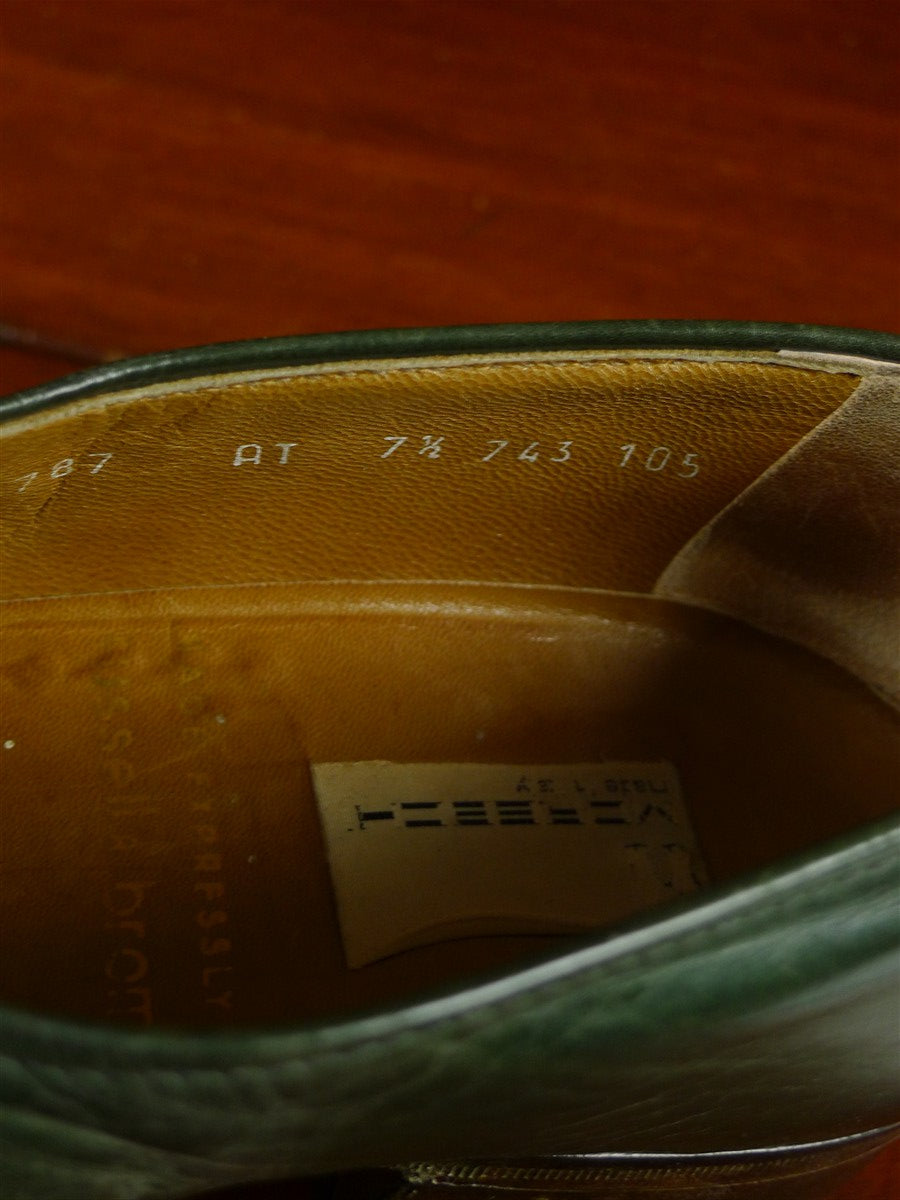 26/0037 vintage green aligator buckle shoe uk 7.5 (uk shipping only)