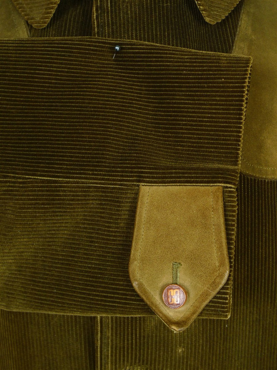 26/0065 near immaculate invertere for daks green corduroy shooting style jacket field coat 43 short