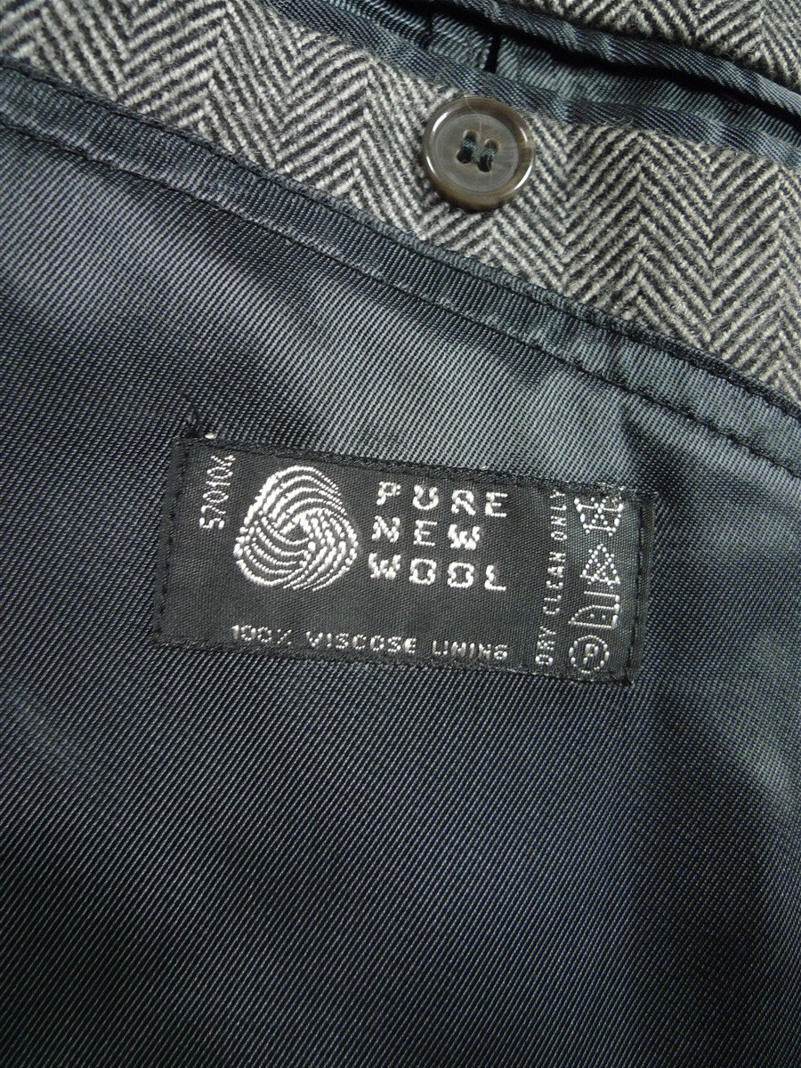 26/0070 near immaculate vintage british grey herringbone wool chesterfield coat overcoat 40-41