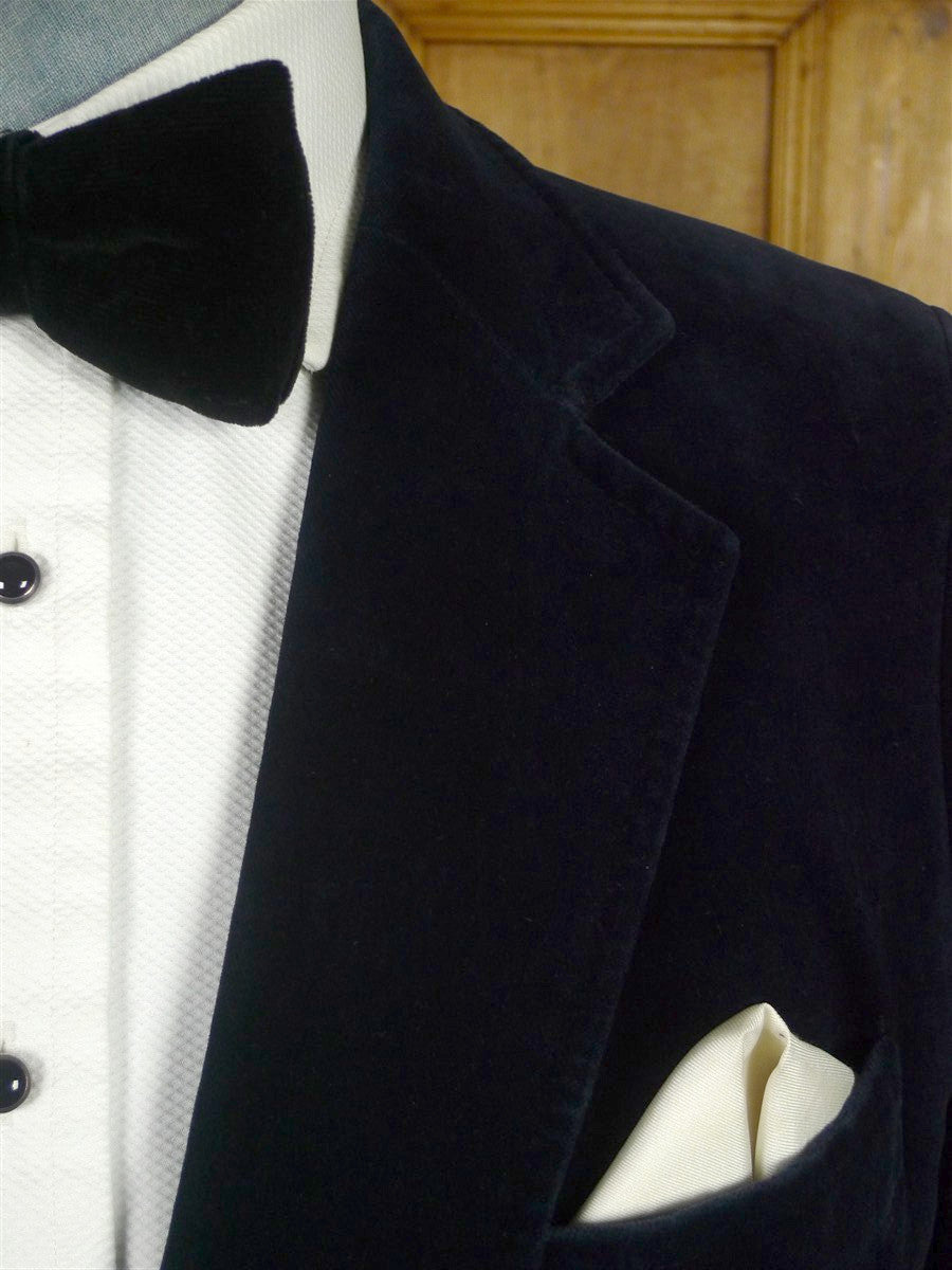 26/0083 vintage 1970s st michael black & gold lapel blue velvet evening jacket 40 regular