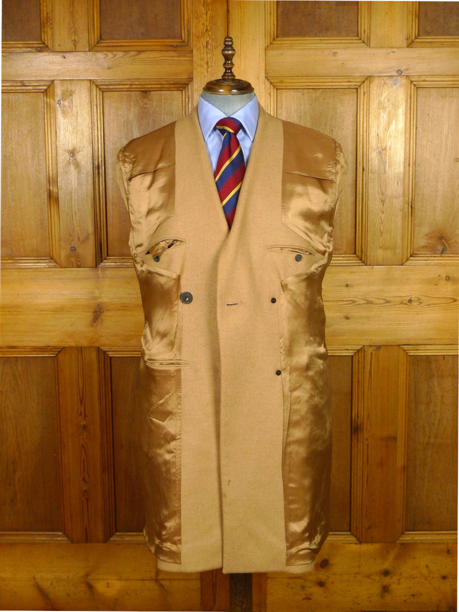 26/0092 nearly new aquascutum 100% camel hair d/b coat overcoat (rrp £1400) 42 regular
