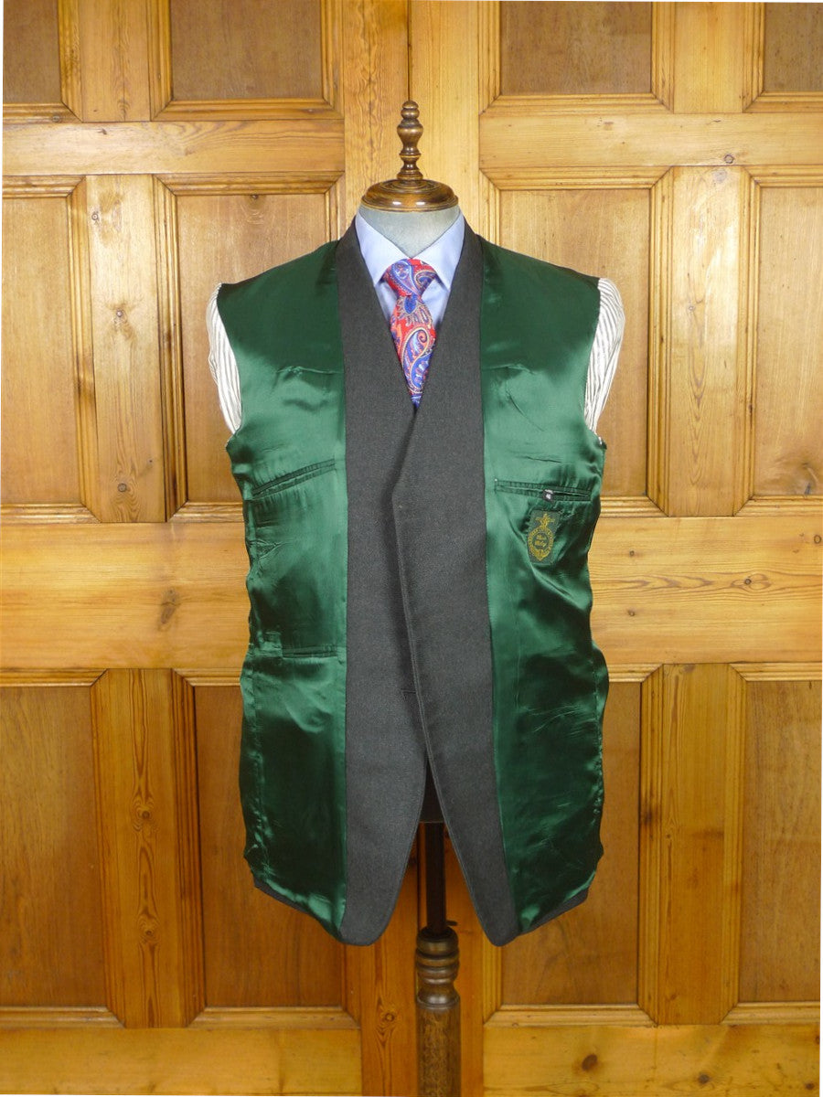 26/0107 immaculate pakeman catto catto carter heavyweight grey worsted suit 45 long