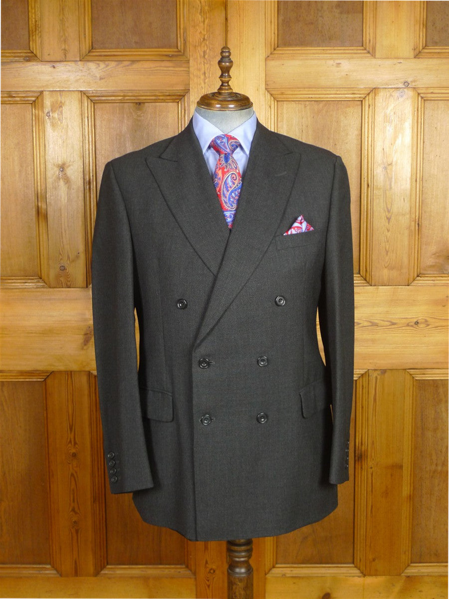 26/0113 immaculate vintage hackett london grey worsted & mohair d/b suit 43 long