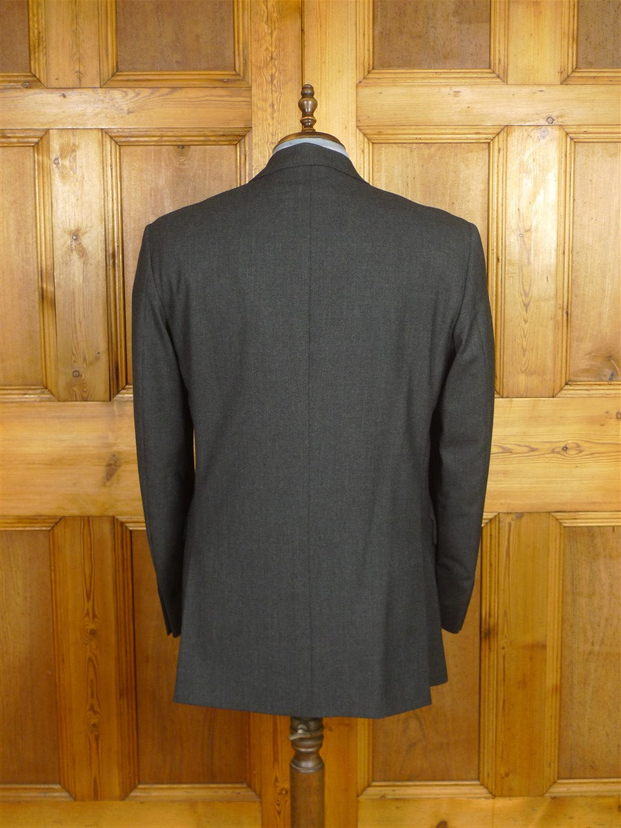 26/0113 immaculate vintage hackett london grey worsted & mohair d/b suit 43 long