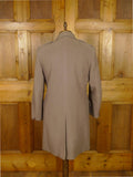 26/0133 vintage all wool heavyweight british warm overcoat w/ leather buttons 39 short