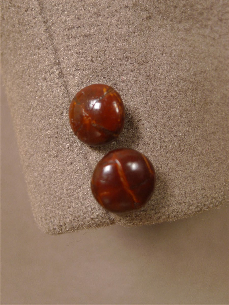 26/0133 vintage all wool heavyweight british warm overcoat w/ leather buttons 39 short