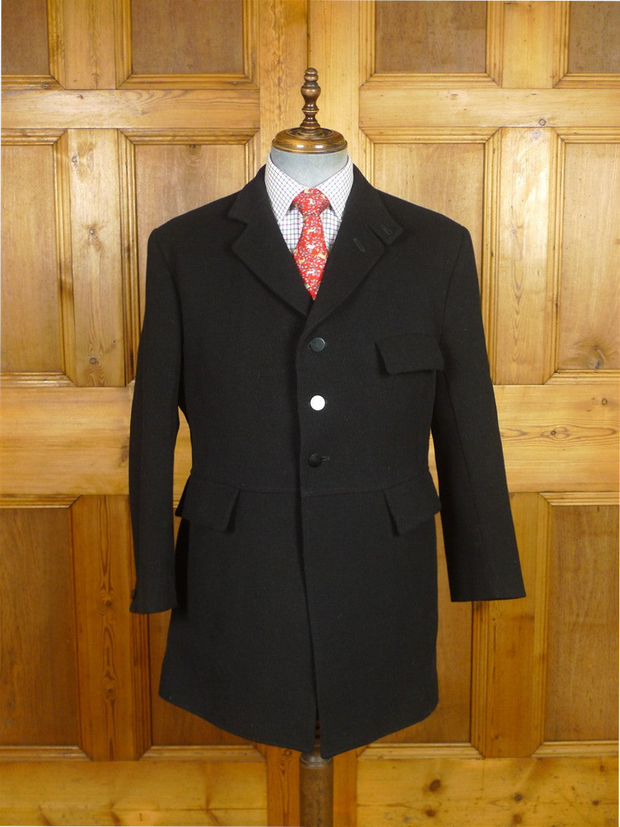 26/0111 superb stewart christie edinburgh heavyweight black cavalry twill hunting coat w/ ghillie collar 44