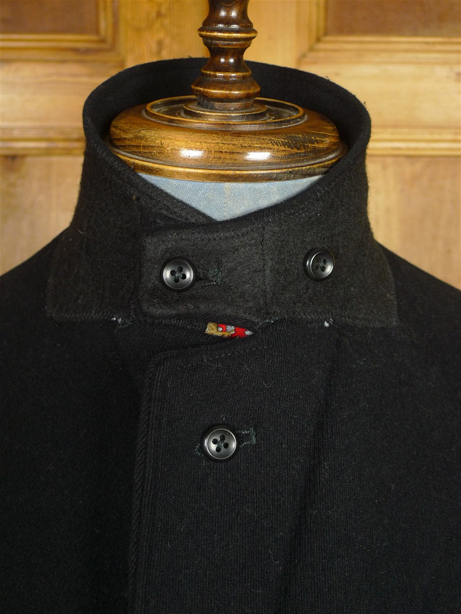26/0111 superb stewart christie edinburgh heavyweight black cavalry twill hunting coat w/ ghillie collar 44