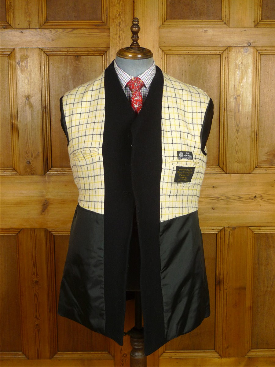 26/0111 superb stewart christie edinburgh heavyweight black cavalry twill hunting coat w/ ghillie collar 44