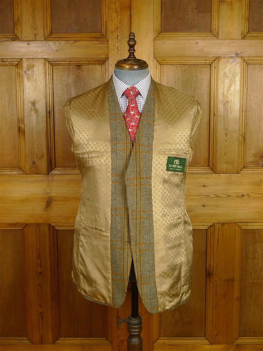 26/0131 immaculate harry hall brown / green glen check tweed sports jacket 42 short to regular