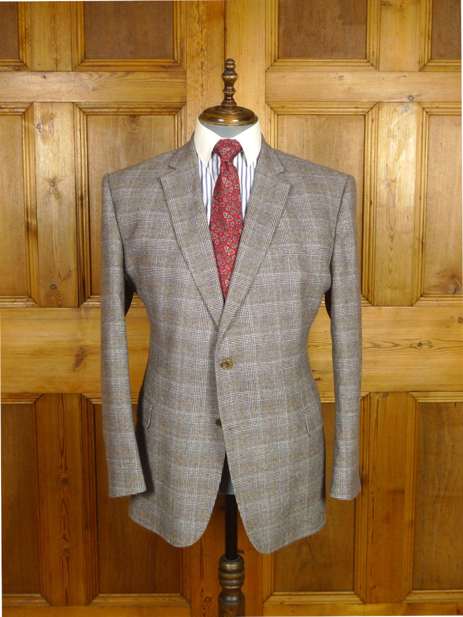 26/0130 mint unworn gieves & hawkes savile row prince of wales check worsted flannel sports jacket blazer 45 short