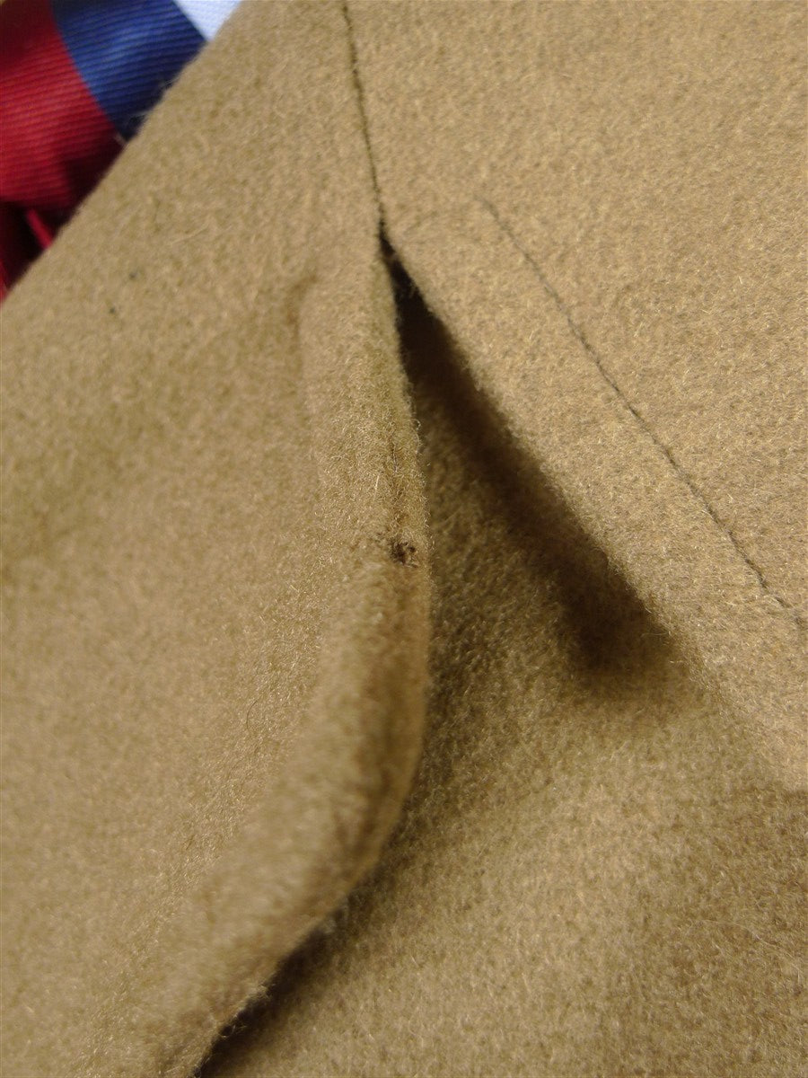 26/0135 vintage made in england all wool british warm style overcoat 38