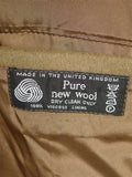 26/0135 vintage made in england all wool british warm style overcoat 38