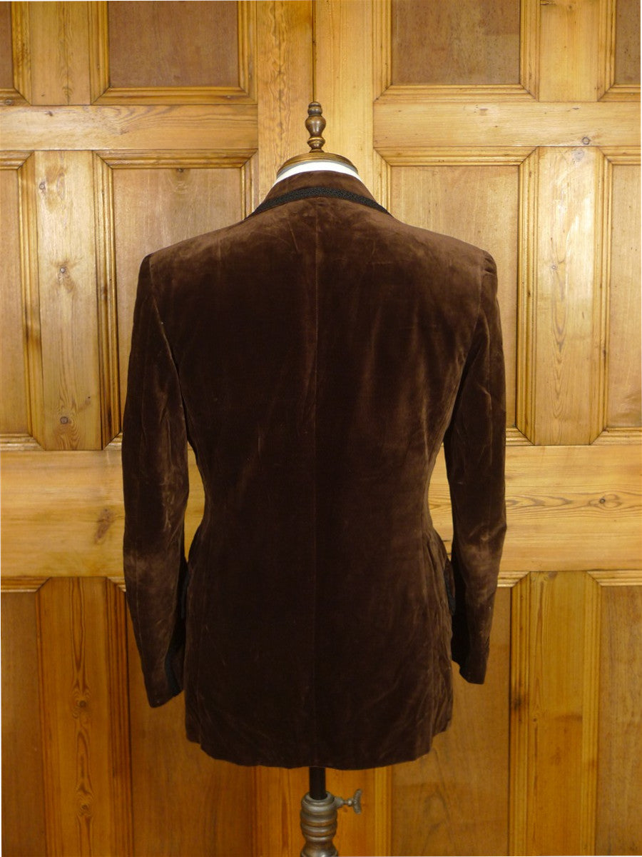 26/0125 wonderful vintage aquascutum brown velvet evening dinner jacket w/ braid trims 39 regular