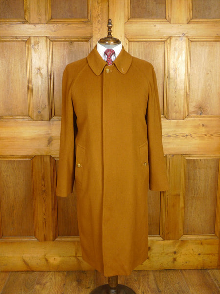 26/0136 stunning vintage burberrys' pure cashmere tan brown raglan coat overcoat 40-42