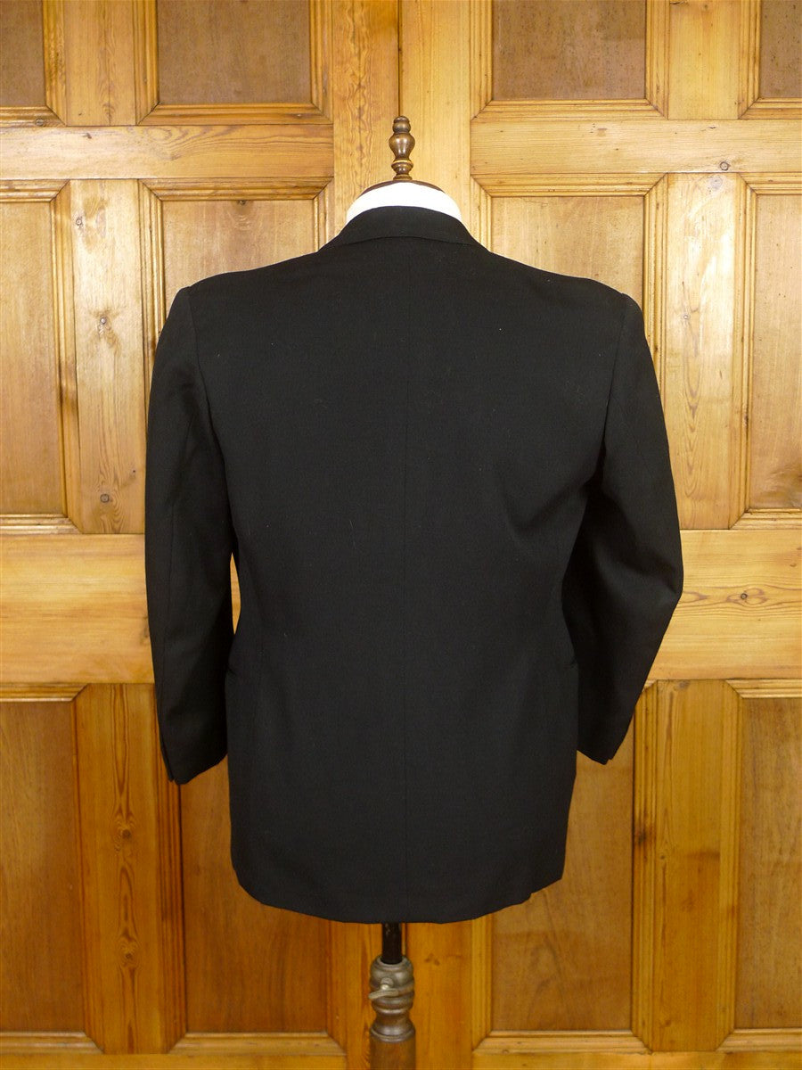 26/0147 vintage 1940s 1950s heavyweight black barathea wool peak lapel s/b dinner jacket 42 short