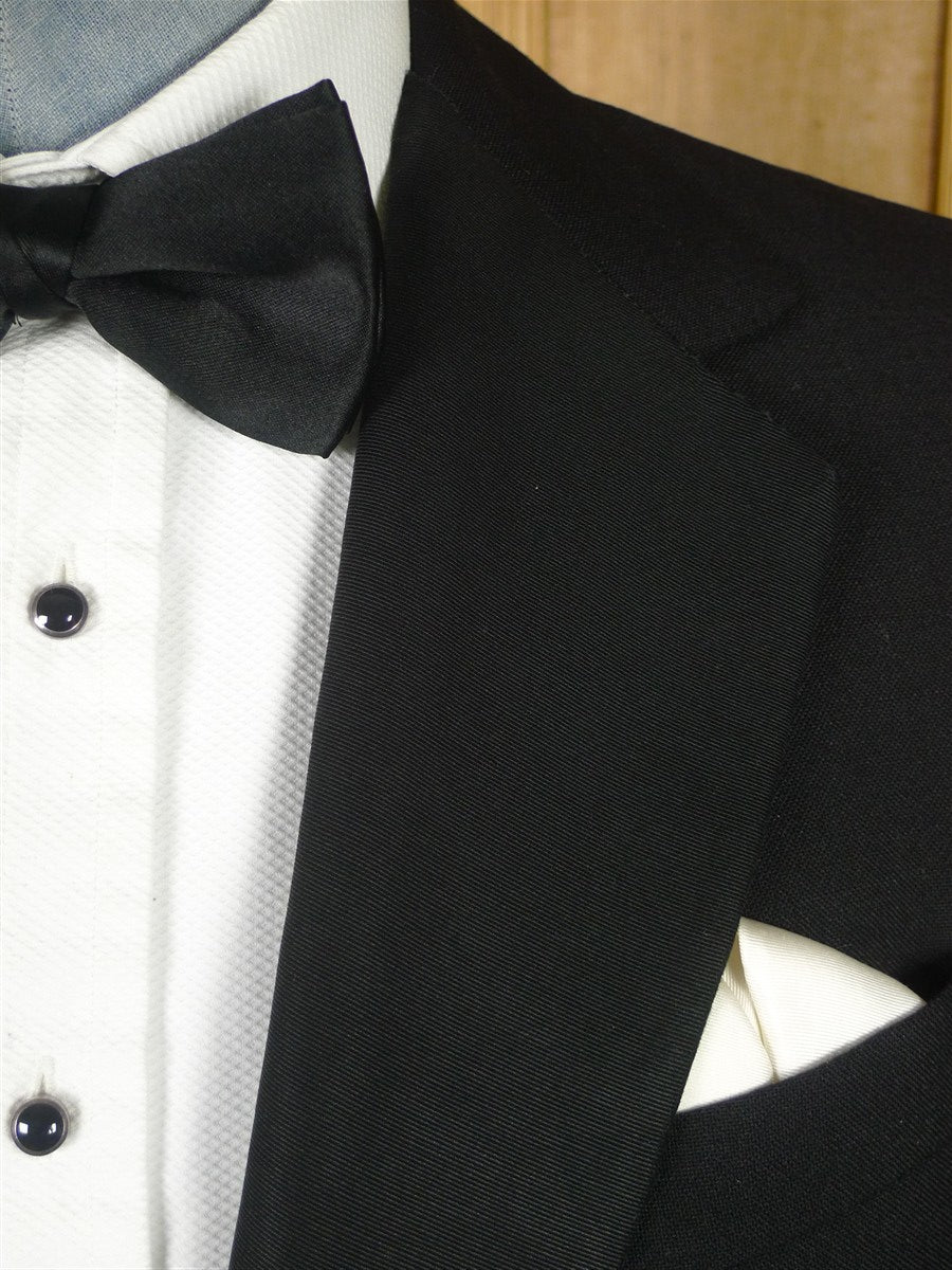 26/0148 vintage 1970s 1980s black mohair dinner jacket w/ grosgrain silk facings 40 long
