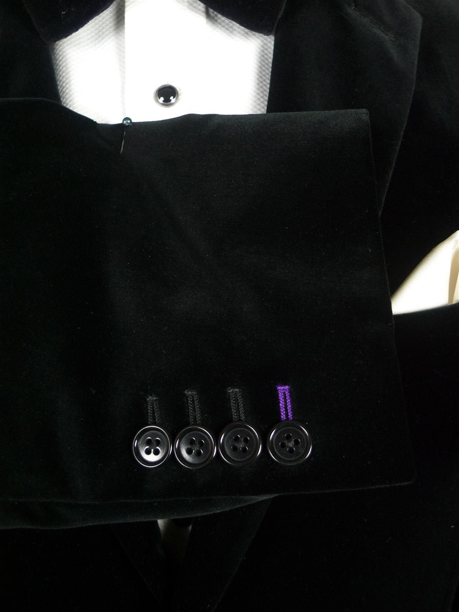 26/0150 new & lingwood black velvet jacket w/ special linings 40 short