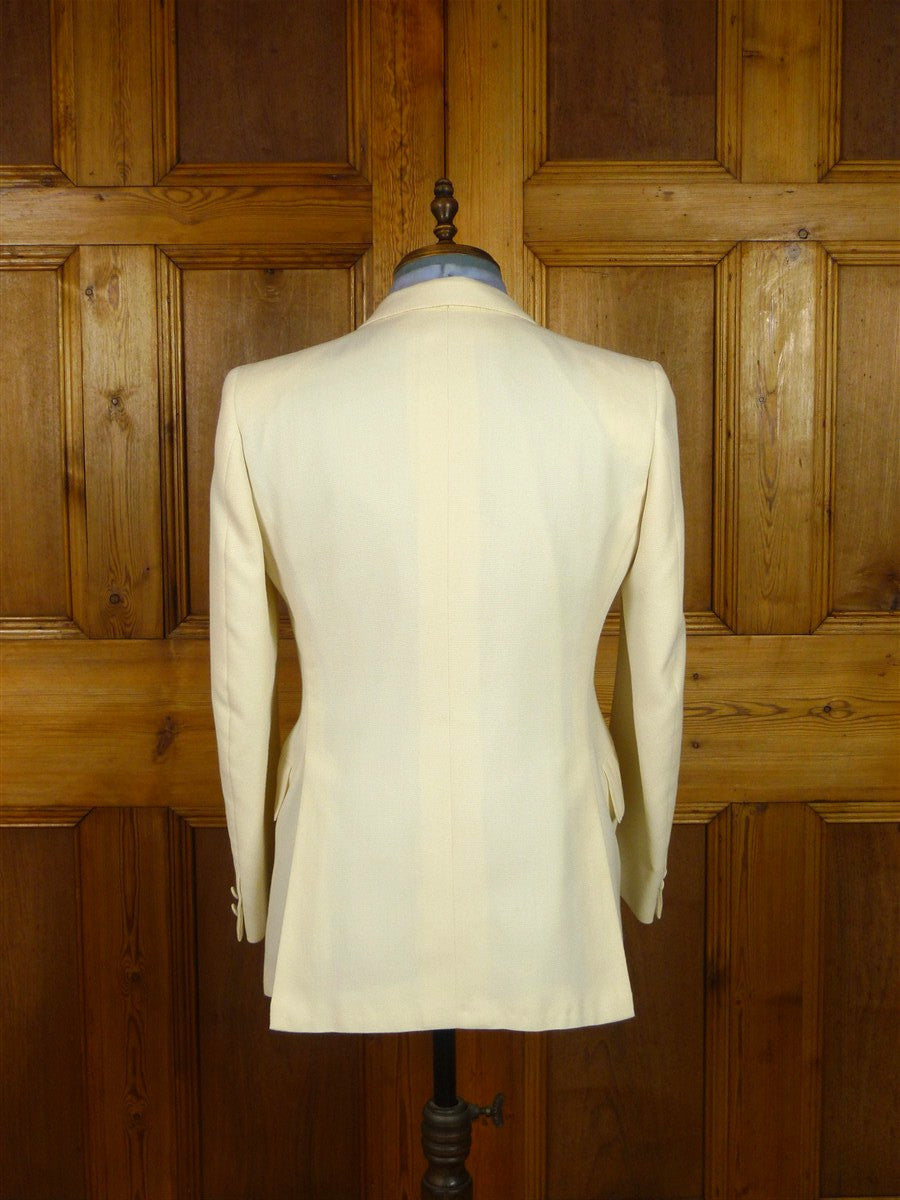 26/0157 delightful vintage d'avenza bond st. ivory white italian wool mix d/b blazer jacket 39 short