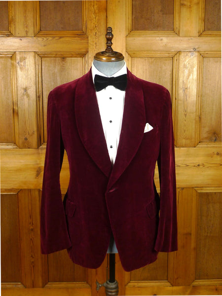 26/0186 vintage bespoke canvassed burgundy red velvet shawl dinner / smoking jacket 39 short