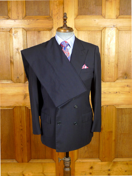 26/0197 immaculate vintage brioni dark navy blue wool suit w/ embroidered linings 40 short