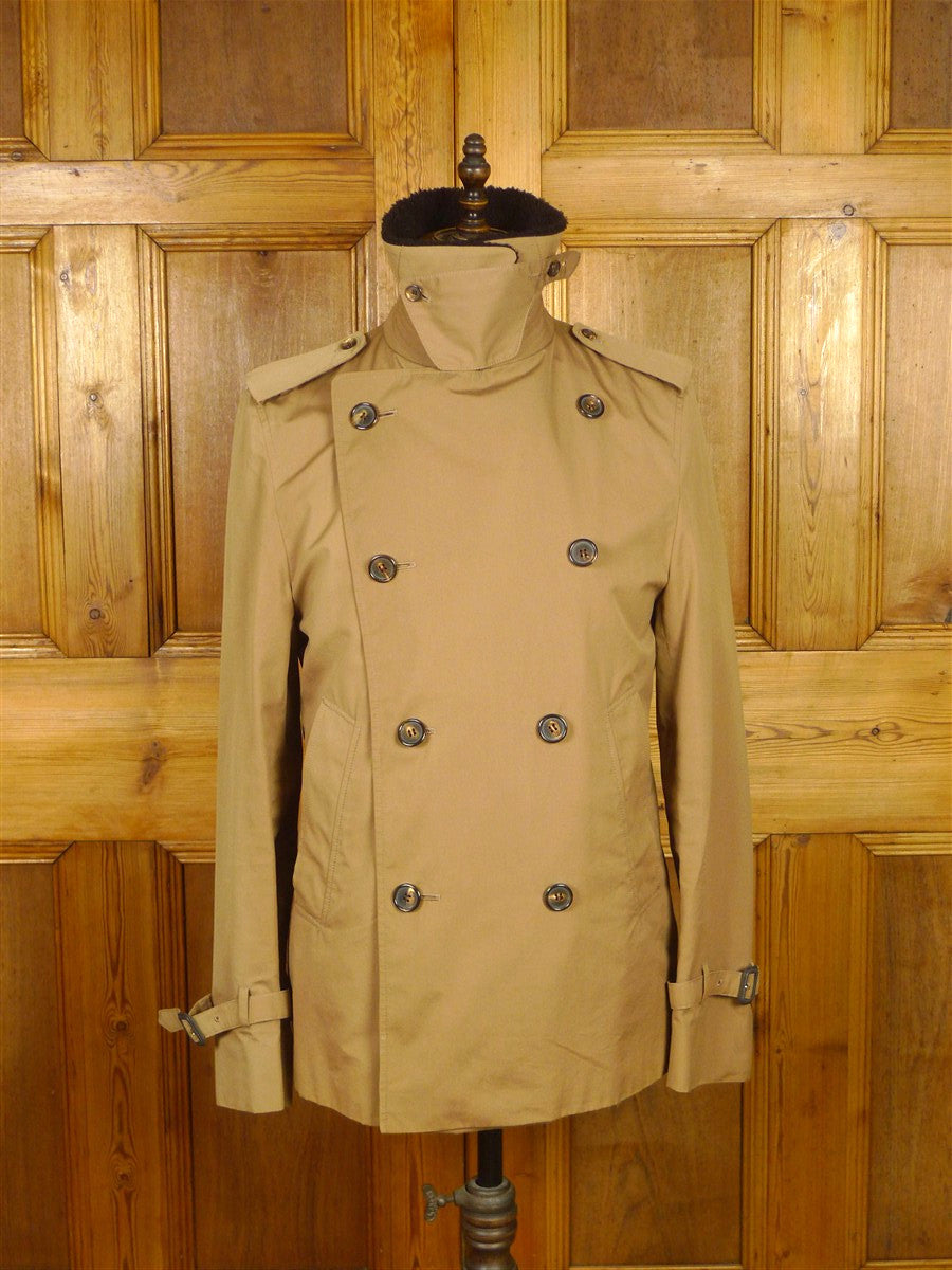 26/0230 nearly new aquascutum tan brown d/b lightweight pea coat raincoat w/ faux fur collar 38