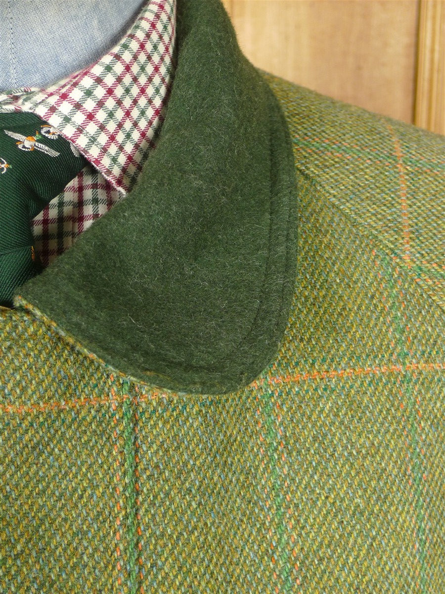 26/0235 immaculate extra-heavyweight isaac walton's custom grade green wp check shooting field coat 44