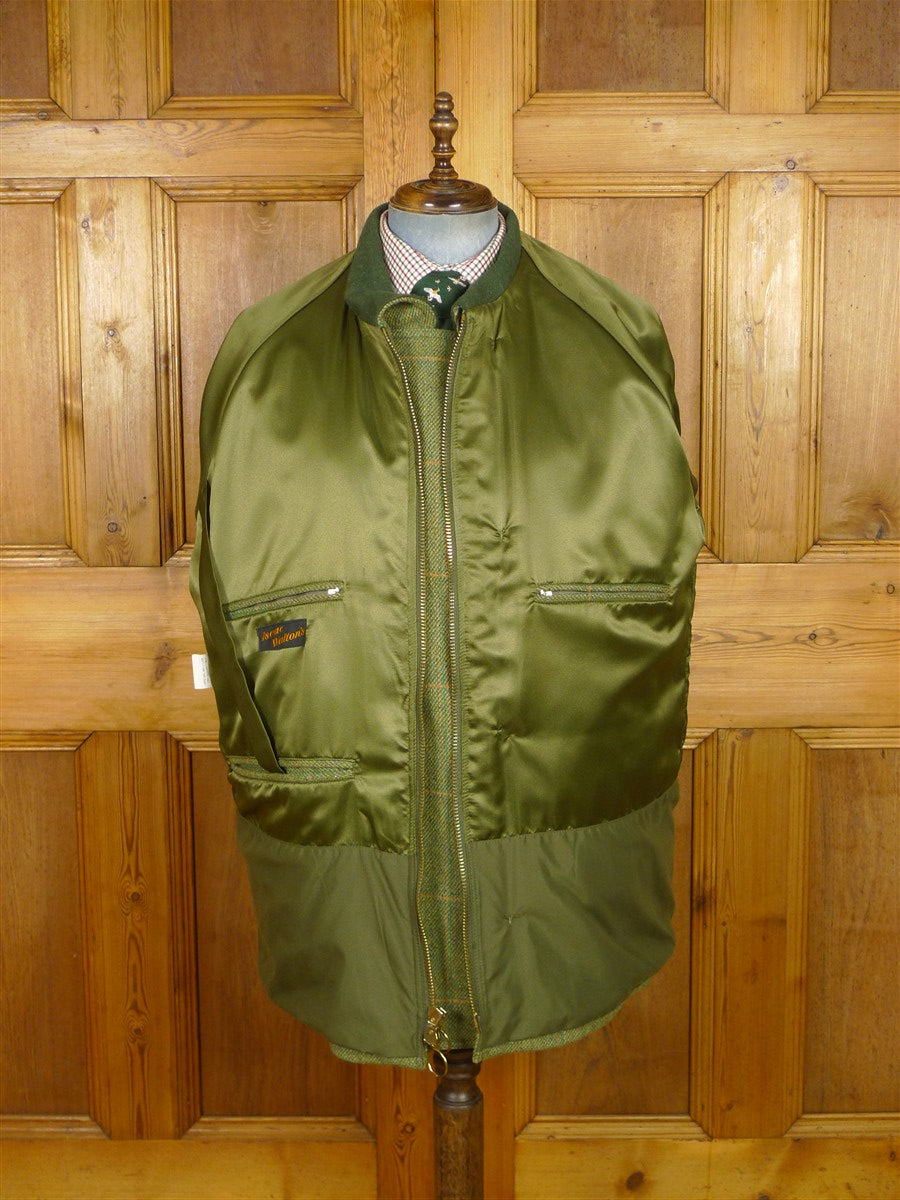 26/0235 immaculate extra-heavyweight isaac walton's custom grade green wp check shooting field coat 44