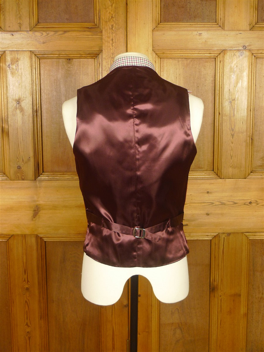 26/0239 immaculate lambourne burgundy red doeskin wool country waistcoat 38