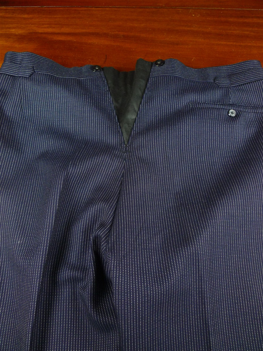 26/0249 fabulous 1987 wells of mayfair savile row bespoke immaculate navy blue pin-head stripe 3-piece worsted suit 39 regular