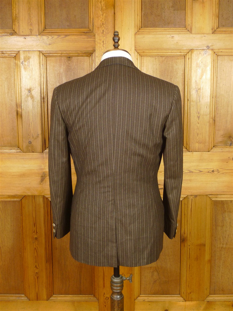 26/0251 wonderful 1979 vintage wells of mayfair savile row bespoke brown multi-stripe suit w/ paisley linings 39 regular
