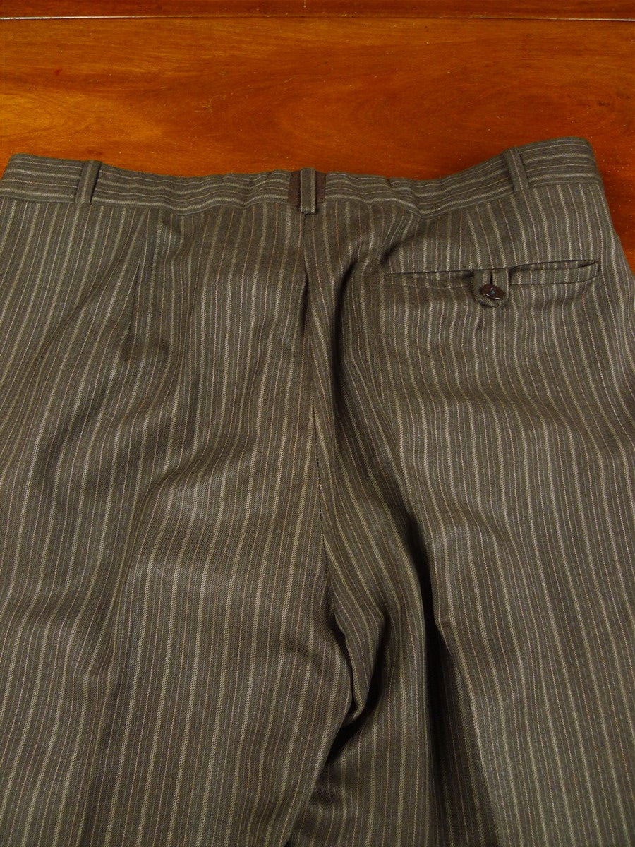 26/0251 wonderful 1979 vintage wells of mayfair savile row bespoke brown multi-stripe suit w/ paisley linings 39 regular