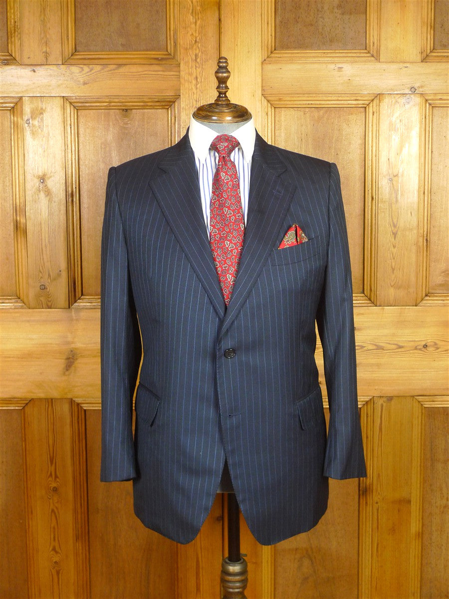 26/0263 immaculate 2010 italian bespoke navy / royal blue pin-stripe super 150s wool & silk suit 43 regular