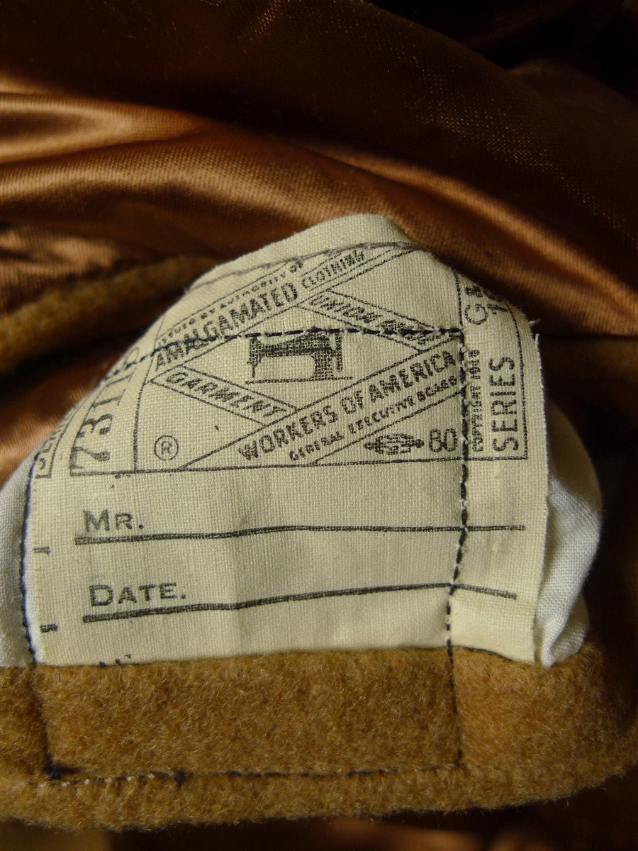 26/0314 wonderful vintage pure camelhair polo style d/b overcoat coat w/ back strap 38-40