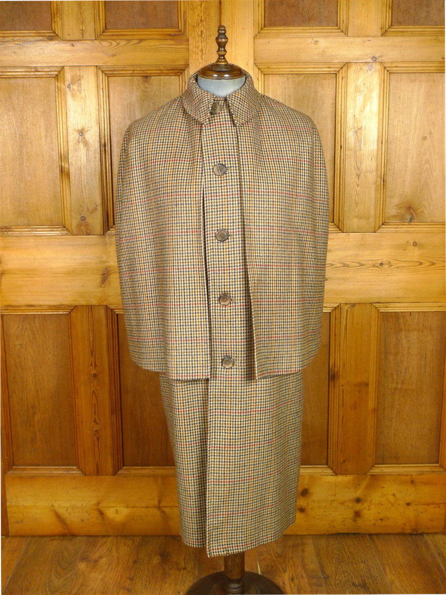26/0308 near immaculate vintage baron of piccadilly scottish gun check tweed inverness cape 42