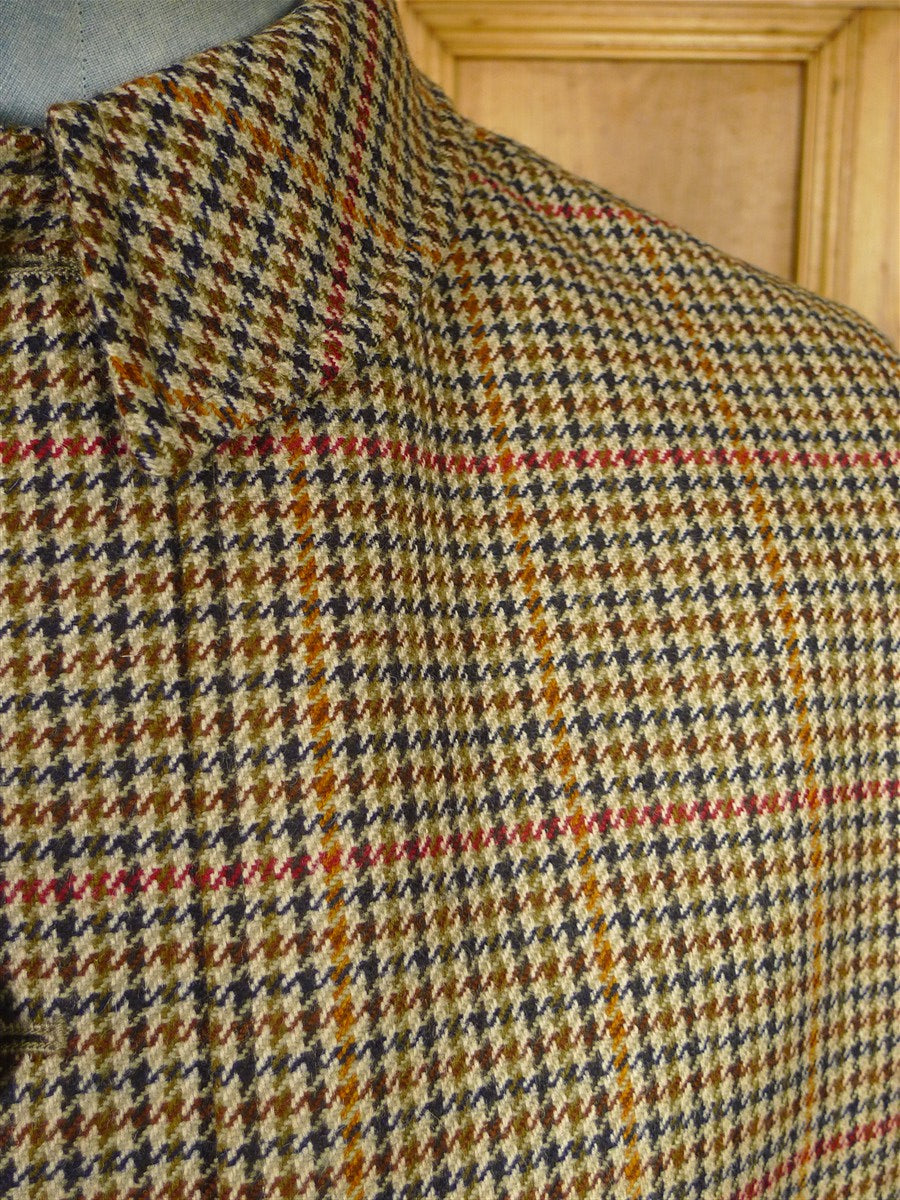 26/0308 near immaculate vintage baron of piccadilly scottish gun check tweed inverness cape 42