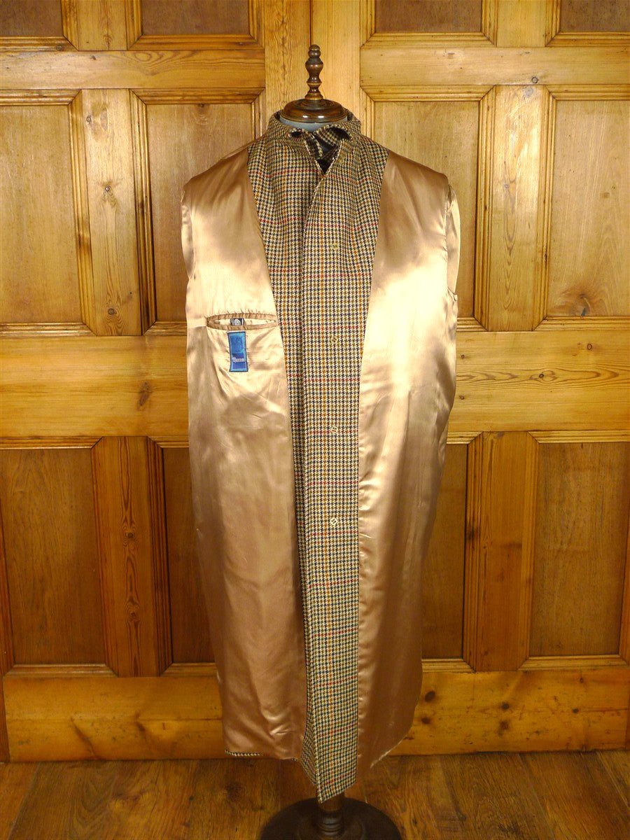 26/0308 near immaculate vintage baron of piccadilly scottish gun check tweed inverness cape 42