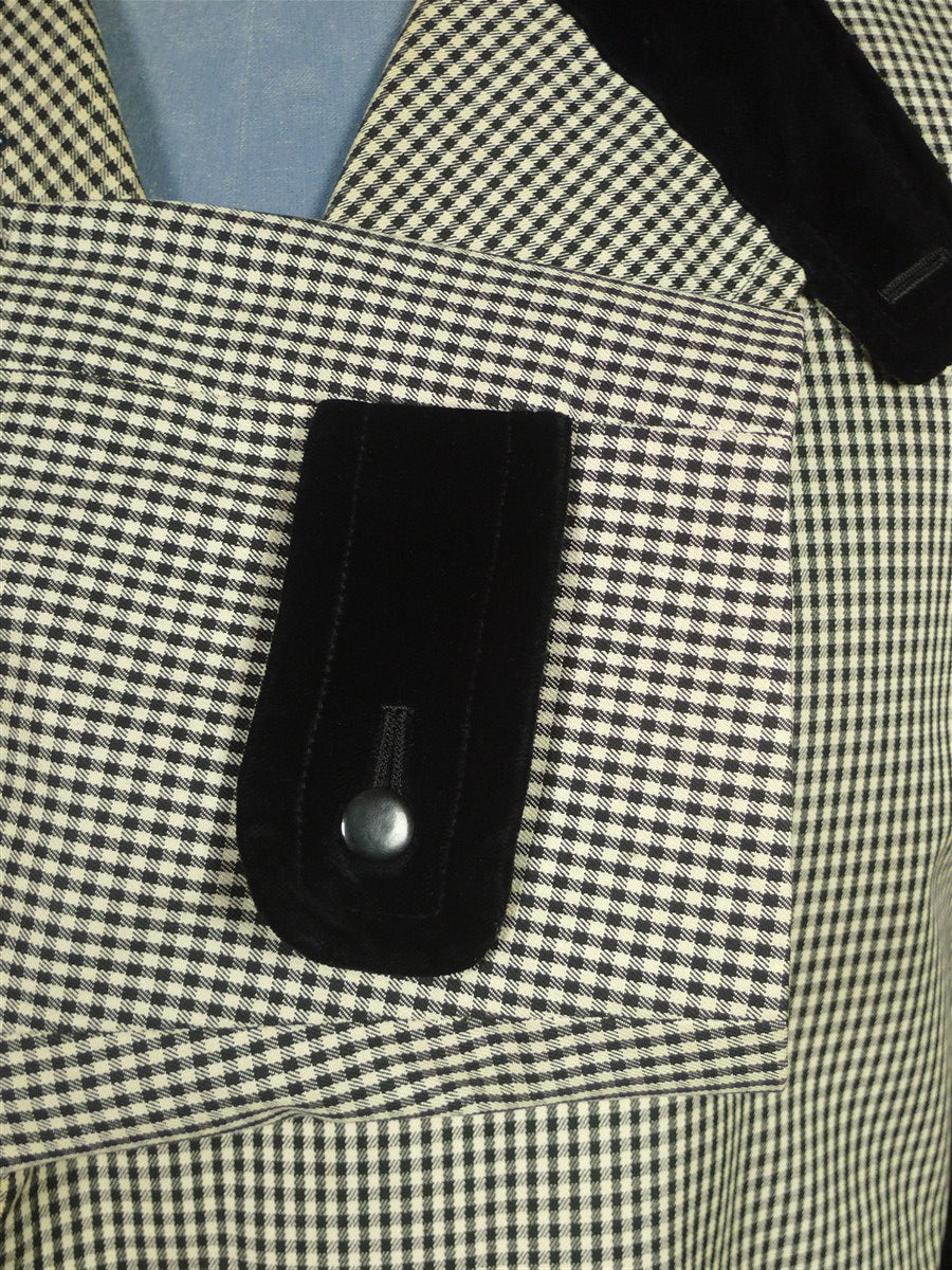 26/0304 very rare immaculate aquascutum 'aqua 5' b&w dogtooth check coat / drape jacket w/ velvet facings 38-39 short to regular