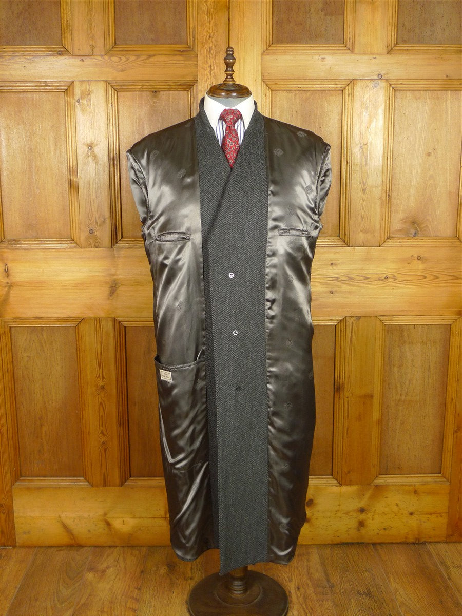 26/0305 crombie charcoal grey herringbone full-length fly-front coat overcoat 44-46 regular