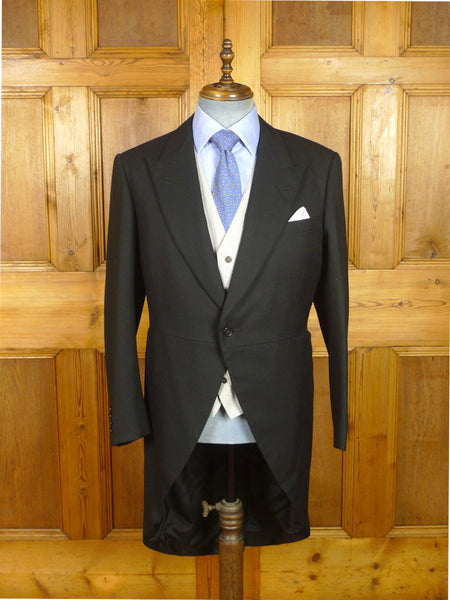 26/0329 immaculate 1992 n. chapman savile row bespoke black herringbone wool morning coat 40-41 regular