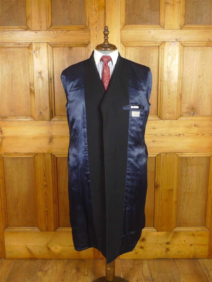 26/0333 vintage aquascutum navy blue venetian wool raincoat overcoat coat 42 regular