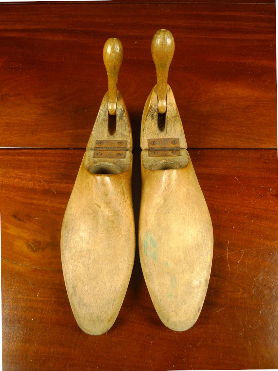 26/0405 genuine vintage wooden shoe block tree 8.5