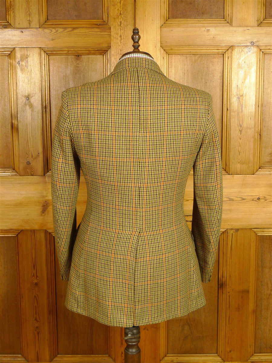 26/0425 wonderful vintage harry hall tweed gun check tweed hacking jacket w/ poacher pocket 39-40 regular