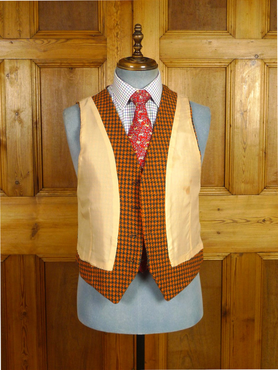26/0421 wonderful 1950s vintage scottish hebrides tweed amber / teal houndstooth check waistcoat 38-39